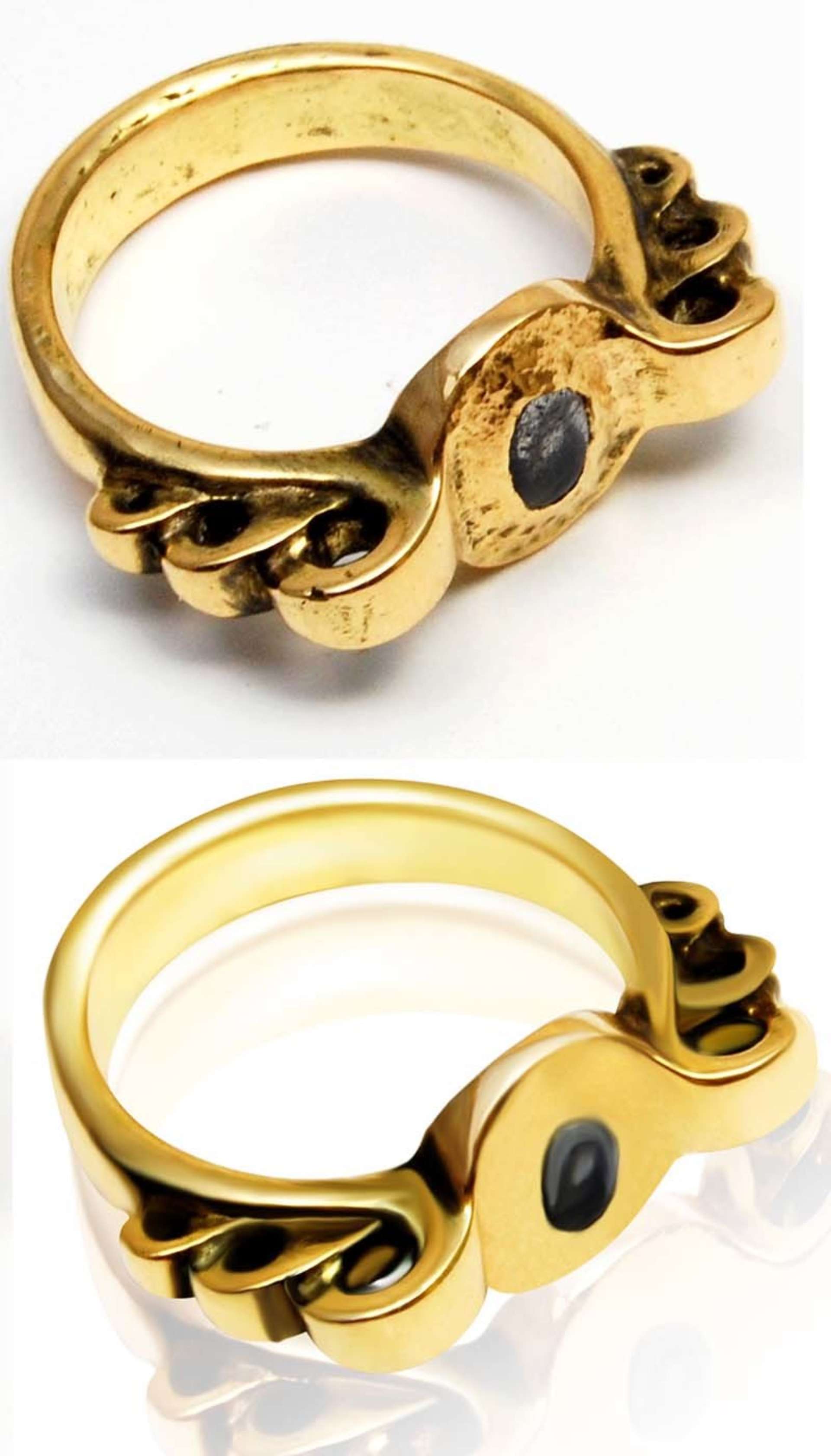 AI304 - Anti Tarnish Golden Flow Ring main image 1